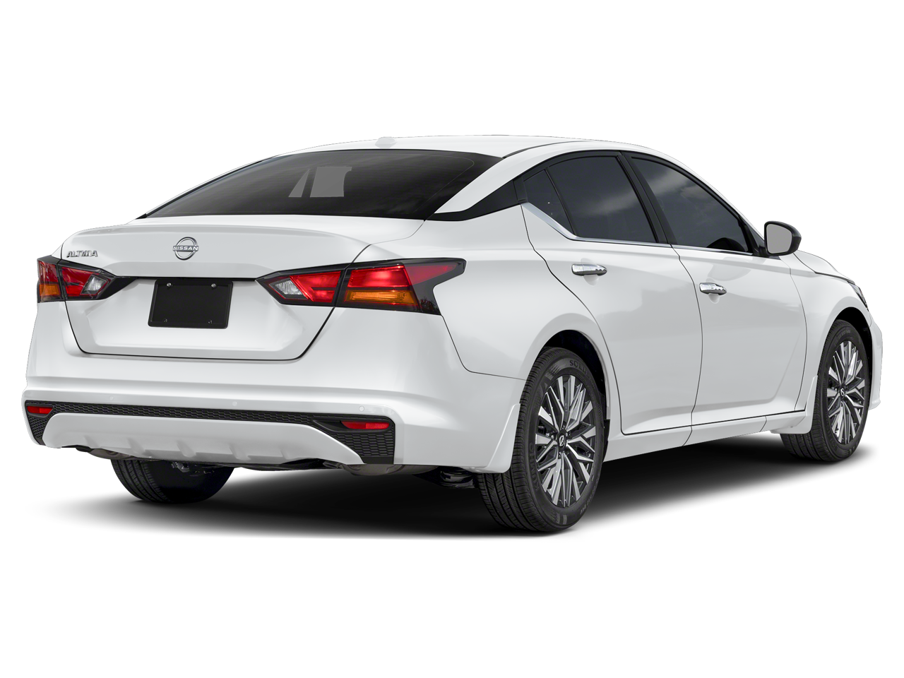 2025 Nissan Altima — side profile view