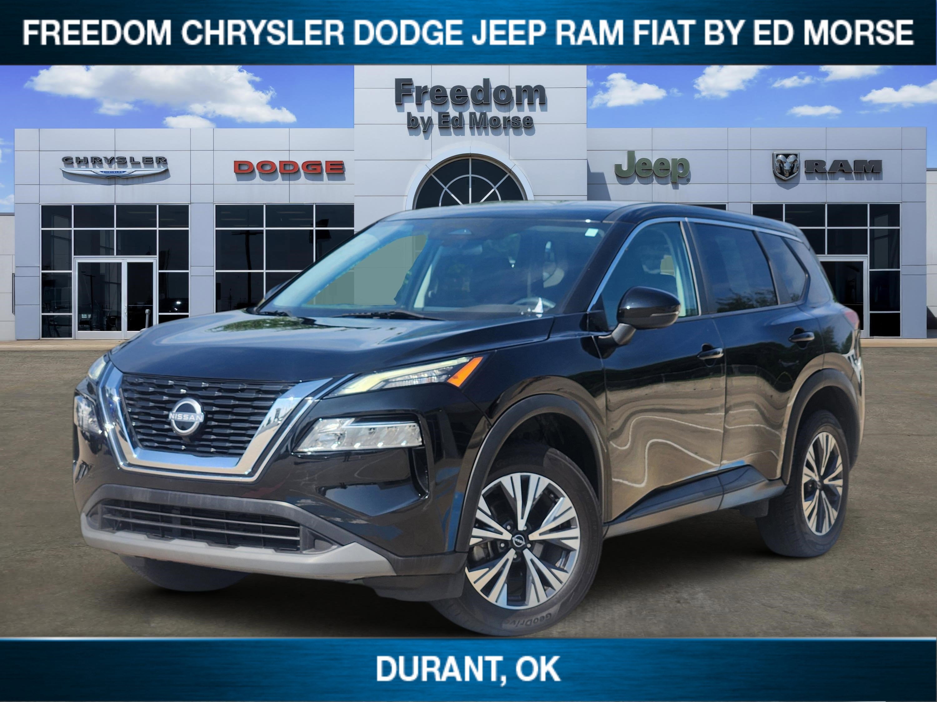 2022 Nissan Rogue SV in Super Black — front three-quarter view